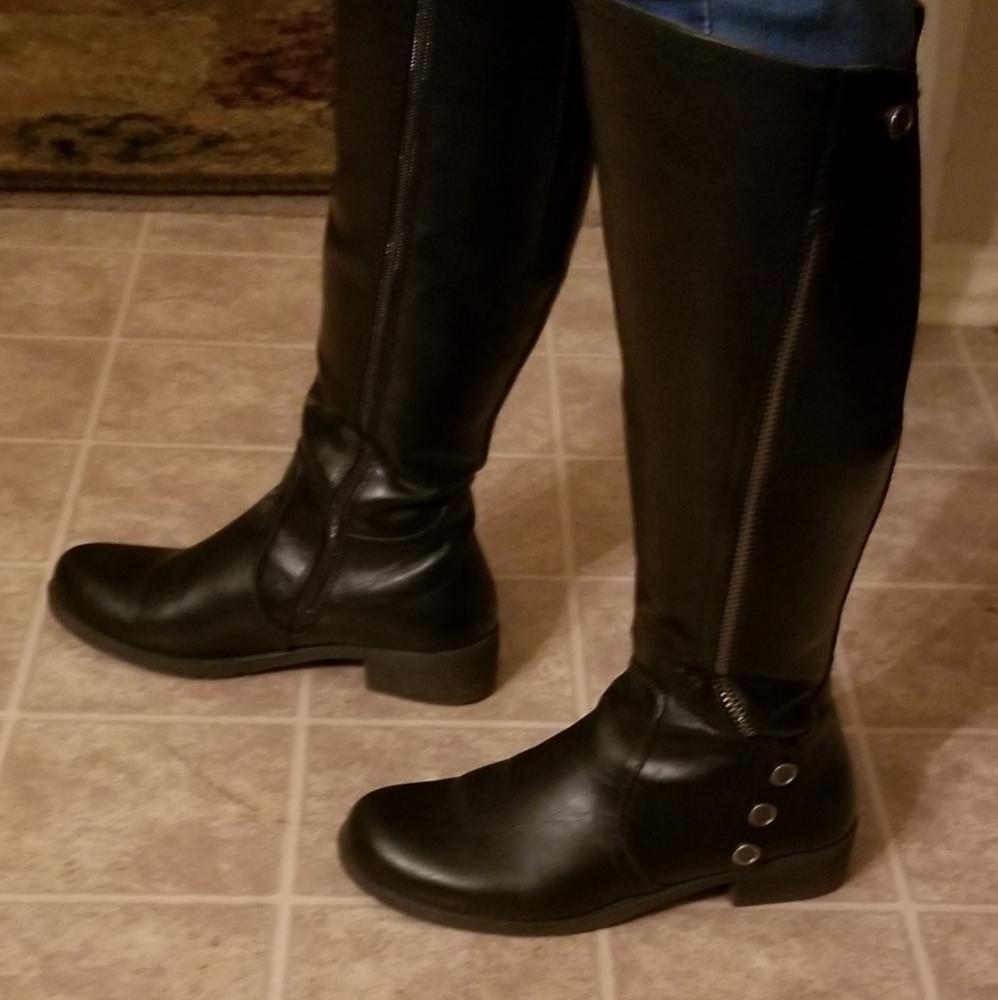Black riding boots